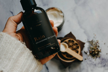 Rain / Replenishing Oil Wash: 1/2 oz Try It Size