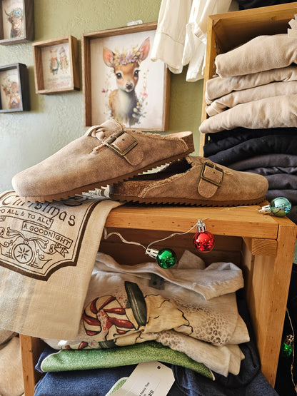 Iris Mule in Sandy Beige