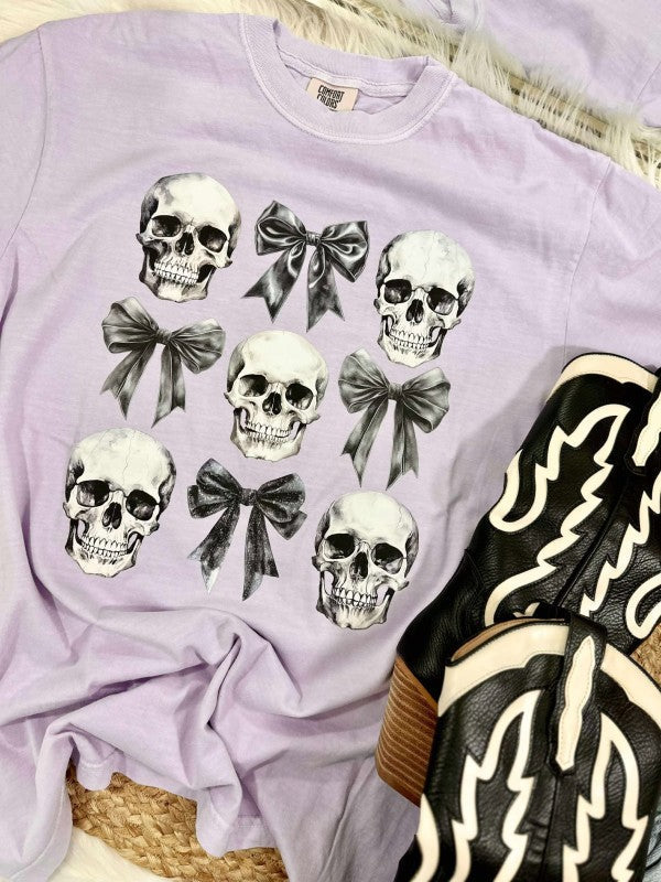 Skull Bow Tio Halloween Graphic Tee