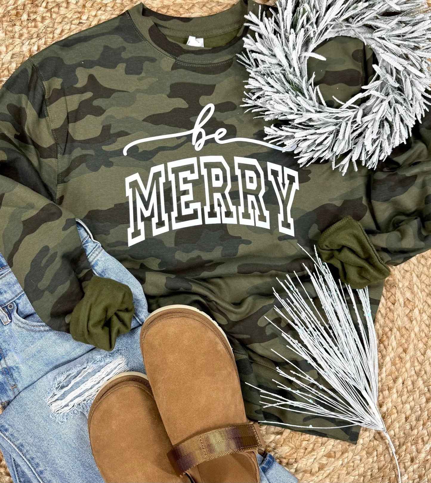 Camo Be Merry Crew