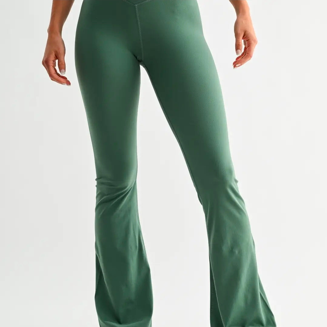 Venice Crossover Yoga Pants Silky Pine