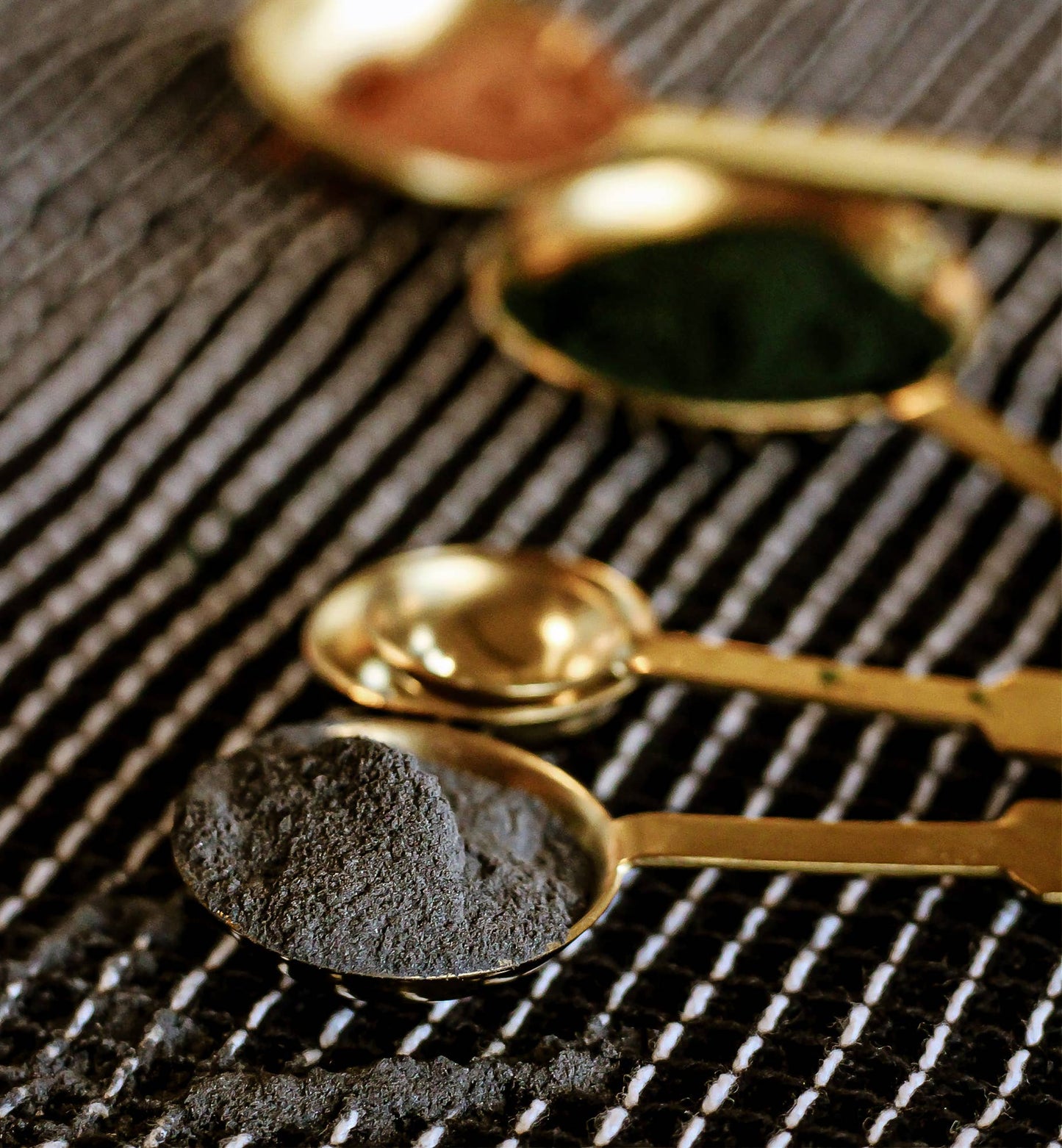 Smudge / Spirited Detox Mask: 1/2 oz Try It Size