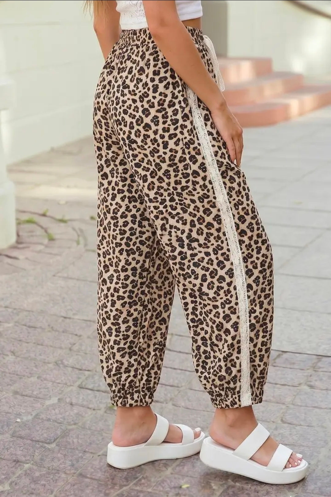 Lacey Leopard Pants